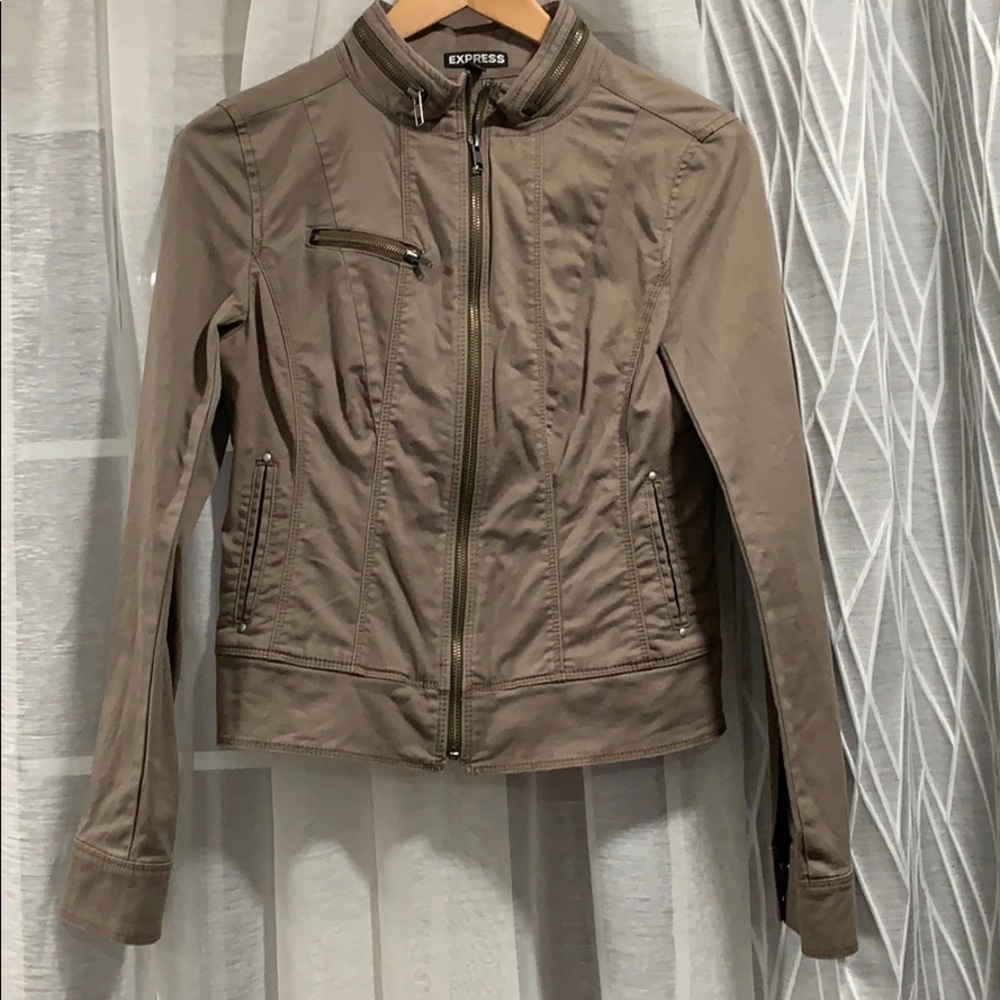 Express Jacket